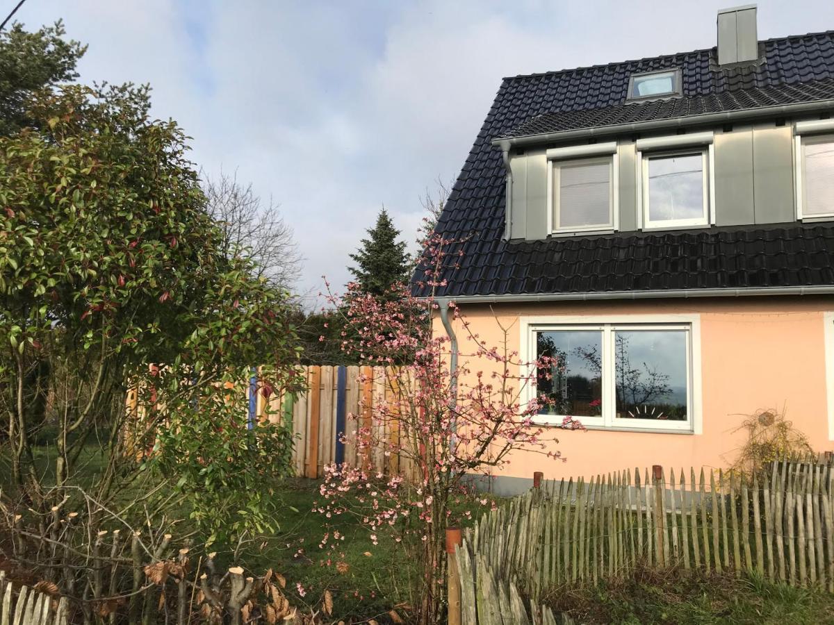 Kleine Auszeit Mit Aussicht Velbert Toenisheide Apartment ภายนอก รูปภาพ