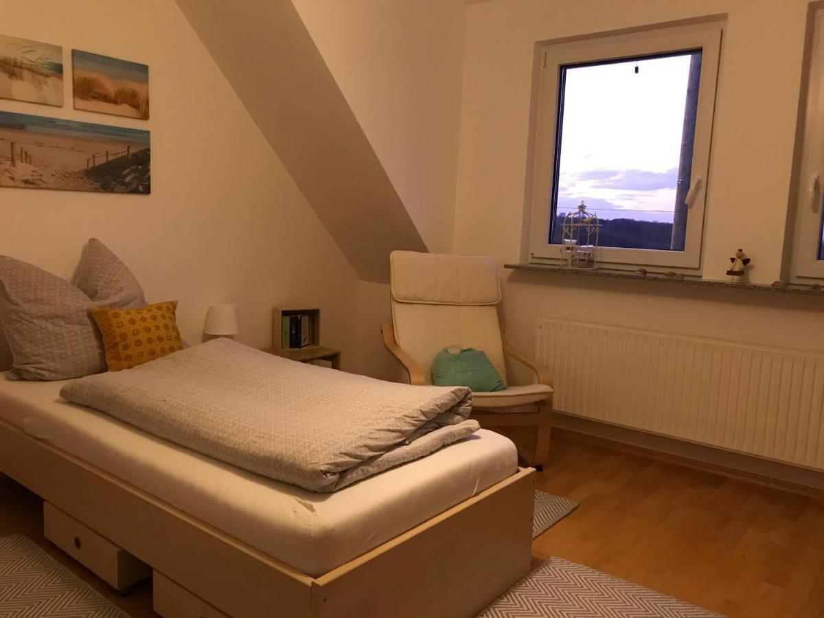 Kleine Auszeit Mit Aussicht Velbert Toenisheide Apartment ภายนอก รูปภาพ